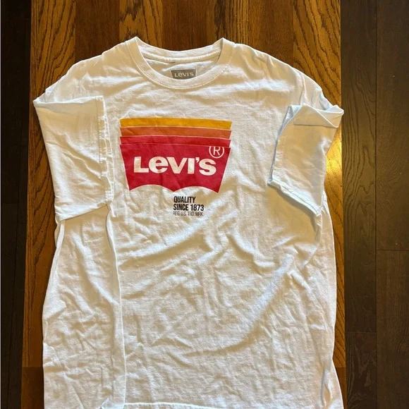 Levi's White Tee with Red and Orange Logo - Picture 2 of 3